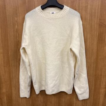 ���� UNIQLO ���j�N�� �X�t�����[���N���[�l�b�N�Z�[�^�[ �z�t�z���C�g