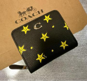 COACH �R�[�`�@���z�@�X�^�[�@���@��܂�@���g�p