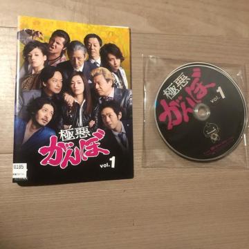 �Ɉ������ DVD �S6���Z�b�g