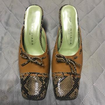 ���K�i �o�����V�A�K ���{���~���[�� �T���_�� �X�l�[�N 35.5 �قږ��g�p