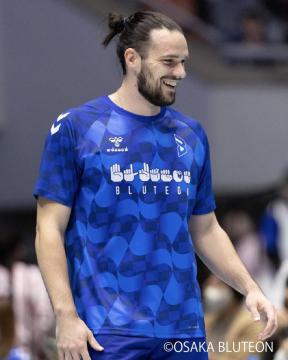 #6 �A���g���[�k�E�u���U�[���I�� ���M�T�C������ ���u���e�I�� ��b�V���c