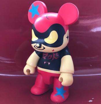 《toy2r × MAD BARBARIANS》フィギュア デザイナーズトイ QEE kidrobot ART BearBearQ