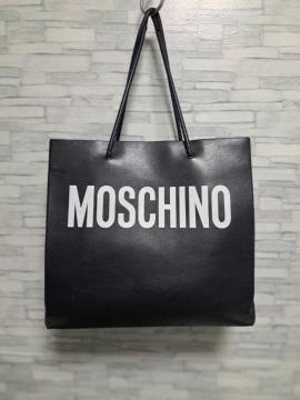 MOSCHINO XL[m S `[t g[gobO U[/ubNe