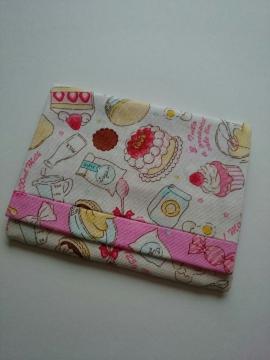 ハンドメイド☆カバー付きティッシュケース★収納ポケット付き☆スイーツ柄★