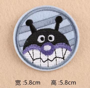 アイロンワッペン  アンパンマン  4 幼稚園