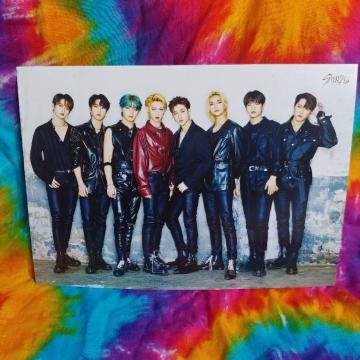 StrayKidsXgCLbYXLY|X^[X~qWmno`tBbNX`r