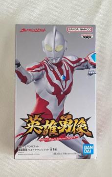 Eg}ubg pYE HERO'S Brave Statue tBMA pYE Eg}ubg