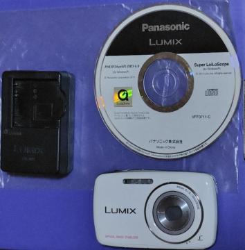 �f�W�^���J����Panasonic�[Lumix(DMC-S1)�쓮�S�Đ���Ȓ��Õi�@[���`�E���C�I���d�r����]