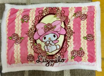 サンリオ・マイメロディ×リズリサ・リズメロ・ボアブランケット