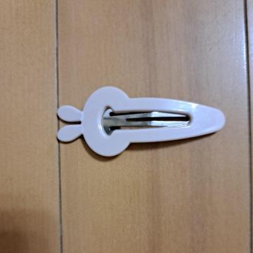 うさぎのヘアピン