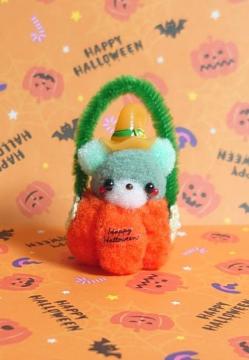 ハンドメイド♪ポンポンマスコット☆カボチャinプチくまちゃん☆C