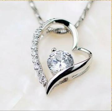 ����؂��ƁI�N���X�}�X�v���[���g �I�[�v���n�[�g �C�^���A��