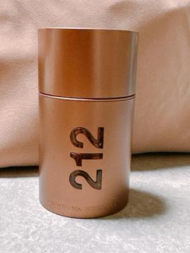 CAROLINA HERRERA キャロライナ ヘレラ 212 セクシーメン sexy men EDT 廃盤レア香水 50ml