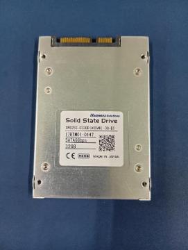 ���Y�@���{���@Hagiwara Solutions �n�M�����\�����[�V�����Y 32GB SSD�@�Y�Ɨp�@SATA�@2.5�C���`