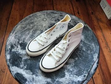24.5cm ~hJbg Xj[J[ LoX zCg F fB[X