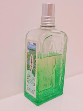 L'OCCITANE ロクシタン Verbena ヴァーベナ BV EDT オードトワレd 香水 限定デザイン 100ml