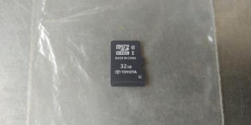 �y�������z�g���^TOYOTA�����i�r����SD�J�[�h