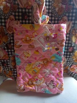 �V���K�[�o�j�[�Y �V���[�Y�P�[�X���g�p�^�O�t��