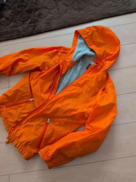 GapKids �M���b�v�L�b�Y �I�����W�F �t�[�h�t���W���P�b�g �p�[�J�[