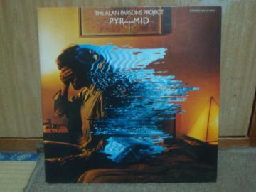 �s���~�b�h�iPYRAMID�j / �A�����E�p�[�\���Y�E�v���W�F�N�g�iALAN PARSONS PROJECT�j �і�LP