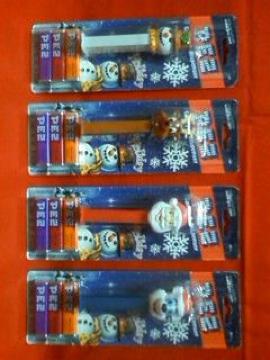 ☆PEZ☆2008☆クリスマス☆4種セット☆サンタ トナカイ スノーマン ホワイトベア☆ペッツ☆