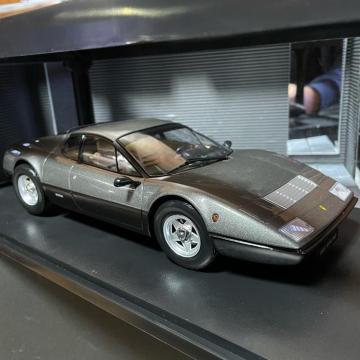 ViWi@KKXP[ 1/18 tF[ 365 GT4 BB 1973 K^