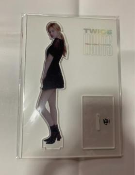TWICE �T�i�@�����A�N�����X�^���h�@LIGHTS
