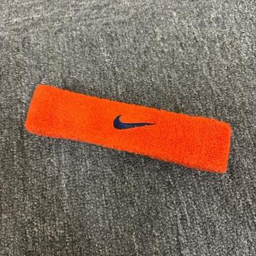 ���� NIKE �i�C�L �w�b�h�o���h