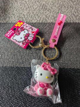 �n���[�L�e�B ������ �� �s���N �L�[�z���_�[ �}�X�R�b�g ���J�� �V�i