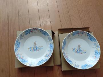 �s�[�^�[���r�b�g�̐H��2��