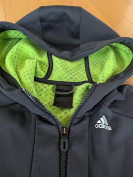 adidas@AfB_X@p[J[@M Y@N