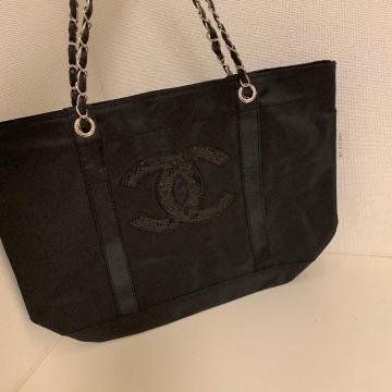 CHANEL �m�x���e�B �X�p���R�[���@�g�[�g�o�b�O
