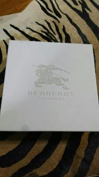 BURBERRY/o[o[`h@