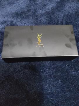 YSL                                                       BRUSH