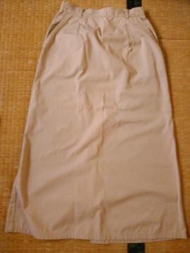 中古品 ロングフレアスカート ベージュ