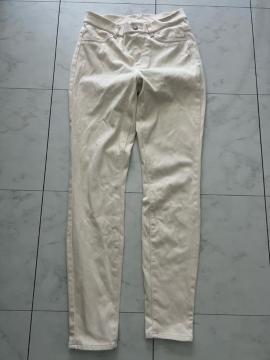 UNIQLOMXpcM