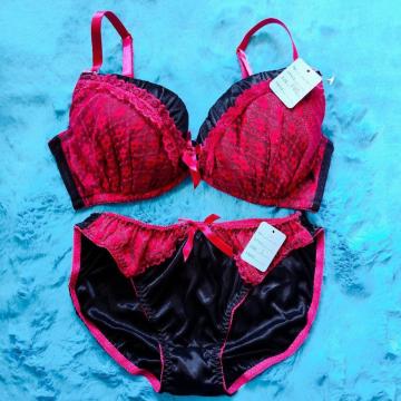 激エロcute。。F80×L。。ツルツルサテン×ヴィヴィッドピンクレースブラジャー&ショーツセット。。グラマー大きいサイズ