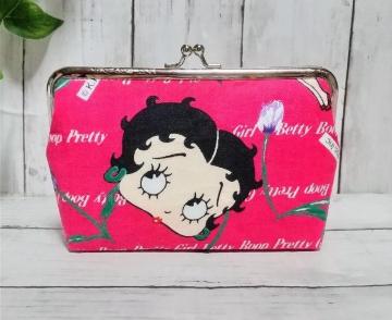 Betty �x�e�B�����@�p�^���܌��@�ʒ��P�[�X�@��������@���ړI�|�[�`