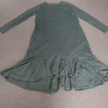 ZARA TRAPALUC グリーン Sサイズ