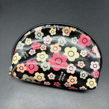  MARY QUANT }[Ng |[`