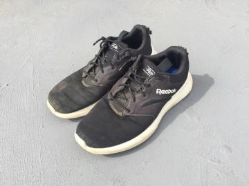 ReebokXj[J[