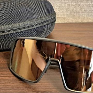��OAKLEY �I�[�N���[ �T���O���X �~���[�����Y���H/�����Y
