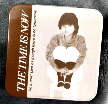 THE TIME IS NOW ��t�ۂЂ�q �f�U�C���� 1982�N �p��