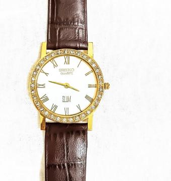 新品!セイコークオーツ24kイエローゴールド鍍金ダイヤモンド腕時計男女兼用