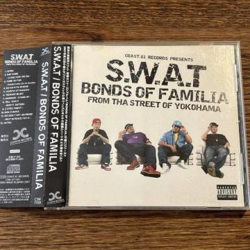 yS.W.A.TzBONDS OF FAMILIA