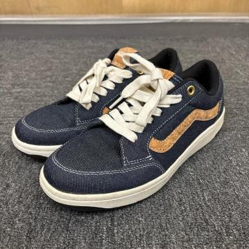 ���� VANS �X�j�[�J�[ V2940 CORK 24.5cm