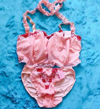 プチドット柄透けシフォンがエロ可愛ッ。。G85×3L。。ワイヤー入ブラジャー&ショーツセット。大きいサイズグラマー希少サイズ。。。