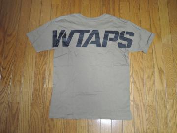 WTAPS �_�u���^�b�v�X T�V���c 00 BIG LOGO TEE �r�b�O���S ����T�V���c �J�b�g�\�[