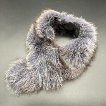  SAGA FURS t@[}t[