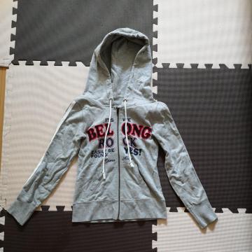 レディースのパーカー